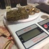 Drogas, balança e dinheiro apreendidos durante a ação. Foto: Polícia Civil. - Foto 2