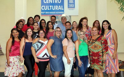 Professores aprovados em concurso tomam posse em Três Lagoas