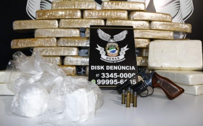 Mulher presa com R$ 500 mil em cocaína pode ter ligação com crime organizado