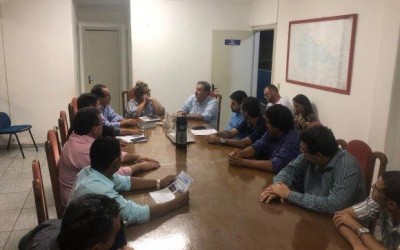 Eduardo Rocha se reúne com vereadores e outras autoridades de Cassilândia