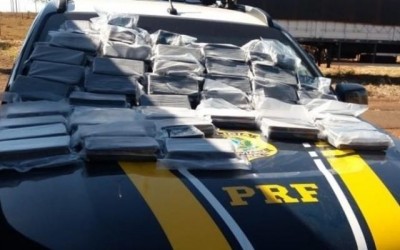 Droga apreendida na BR-158 é trazida para a PF de Três Lagoas