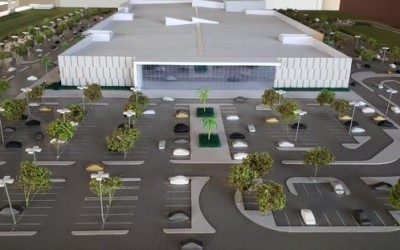 Shopping: Cerimônia marca entrega das chaves aos lojistas