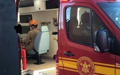 Ao questionar traição, homem leva duas facadas da namorada 