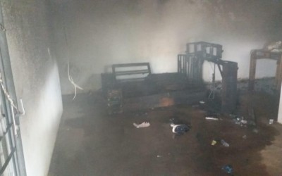 Incêndio no Jardim das Paineiras deixa móveis destruídos