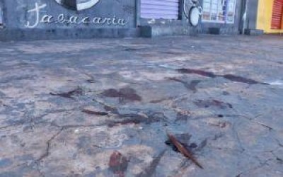 Homem sobrevive a sete facadas durante briga em tabacaria na capital 