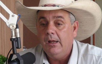 Prefeito Angelo Guerreiro não fez dívida e foi fiador de um imóvel em 2008