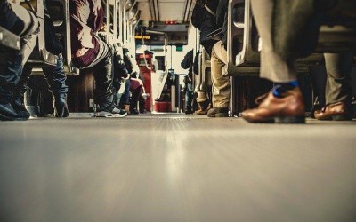 Pessoas que chegarem de outros países devem evitar sair de casa no período de 7 dias