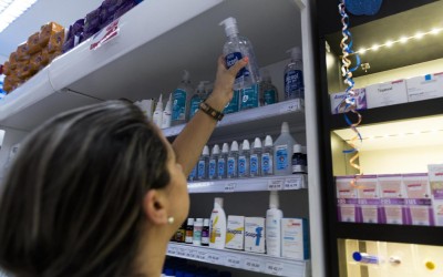 Álcool em gel terá que ser vendido a preço de custo em supermercados de Três Lagoas 