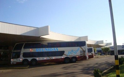 Ninguém entra nem sai de Três Lagoas de ônibus ou vans