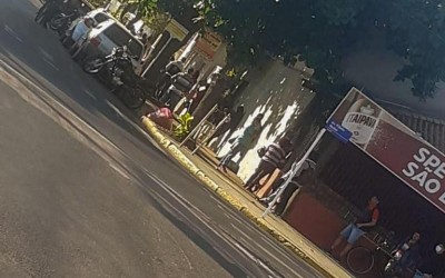 Filas enormes refletem o drama dos desempregados em Três Lagoas 