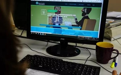 Transmissão de aulas pela TV da Rede Estadual começa nesta segunda-feira 