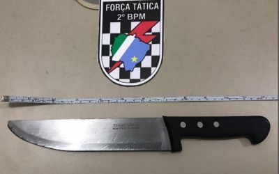 Homem que tentou esfaquear ex namorada é preso em flagrante 