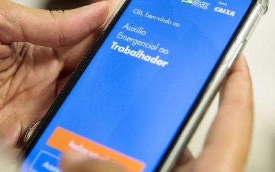 Mães menores de idade já podem pedir auxílio emergencial