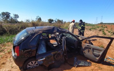 Casal nasce de novo após capotar veículo na BR-262