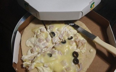 Em rede social, Subway se desculpa por pizza que viralizou