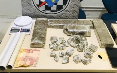 Servente de pedreiro usava GM Celta para serviços de 