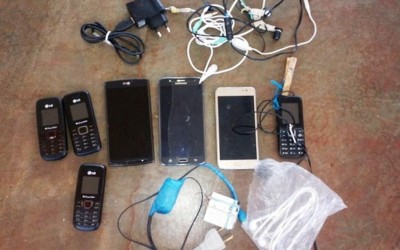 Celulares e tablets apreendidos nos presídios serão destinados para alunos da Rede Estadual 