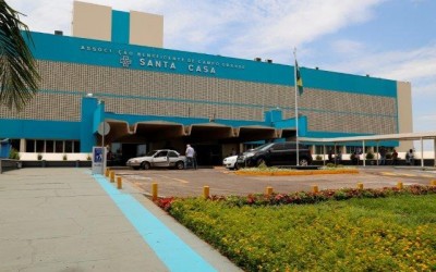 Na Capital, homem de 48 anos morre na Santa Casa após consumir álcool 70%