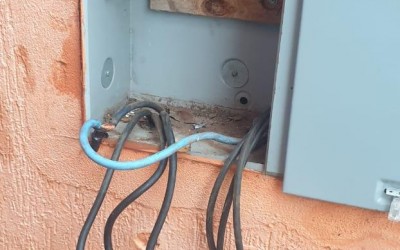 Comerciante detém ladrão de fios e aciona a polícia