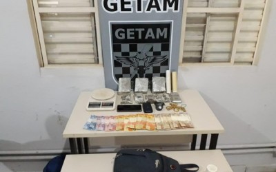 Getam prende morador de loteamento invadido; pai sabia da mercancia da venda de drogas do filho 