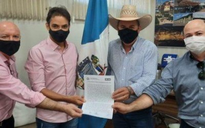 Empresa de Calçados renova compromisso de continuar em Três Lagoas