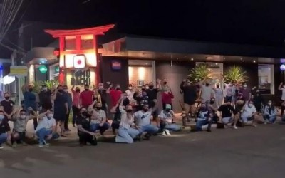 Empresários se manifestam contra lockdown em Três Lagoas (MS)