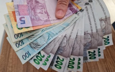 Governo de MS deposita primeira parcela do 13º dos servidores