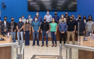 Câmara Municipal de Três Lagoas dá posse a 14 servidores aprovados em concurso