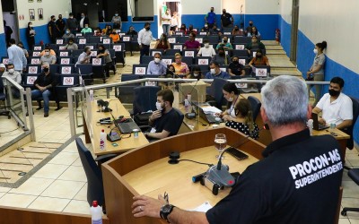 PROCON NA RUA é enaltecido por autoridades