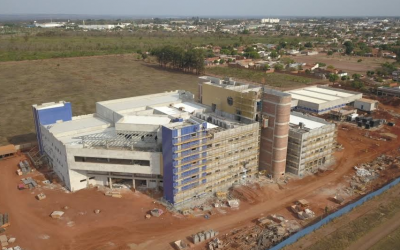 Com dinheiro em caixa, Governo tem dificuldades para comprar equipamentos e inaugurar hospital em TL