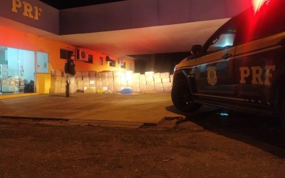 Polícia Rodoviária Federal apreende 2,2 toneladas de maconha em Água Clara
