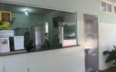 Próximo a UNEI, motorista de veículo abre a porta e foge para não ser abordado por PM