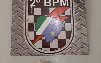 Polícia Militar apreende indivíduo portando drogas