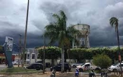 Sob alerta de chuva intensa, Três Lagoas não passará dos 29ºC nesta 3º feira 