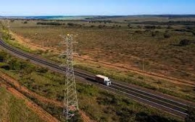 Em reunião com Lula, Governador de MS vai debater duplicação da BR-262 e conclusão da fábrica UFN3