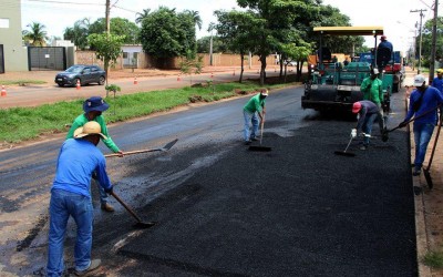 Avenida Júlio Ferreira Xavier, antiga Ponta Porã começa a receber recapeamento nesta segunda-feira 