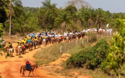 Mais de 15 mil pessoas participaram da 16º cavalgada em Arapuá
