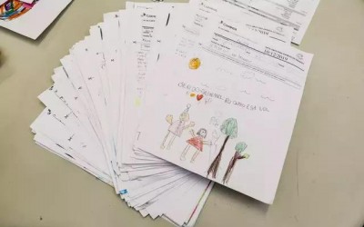 Correios ampliam prazo para adoção de 6 mil cartas de Natal 