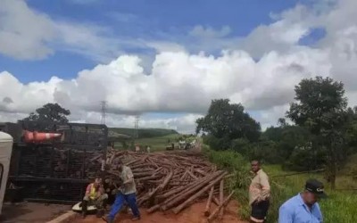 Após acidente, BR-262 foi liberada entre Três Lagoas e Água Clara