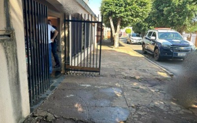 Filho agride a própria mãe no bairro Santa Luzia
