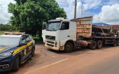 Motorista de caminhão Volvo FH 440 disse que não sabia de adulterações no veículo 