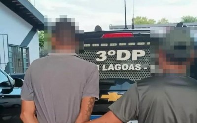 Jovem preso com haxixe, crack e cocaína confessa autoria de vários furtos de motos na cidade 