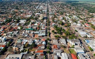 Jovem é preso por matar filhote de cachorro afogado em tanque 