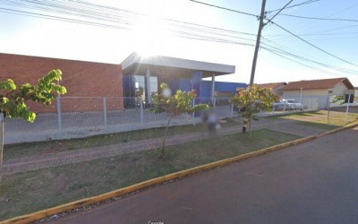 Mulher é presa após invadir escola em Três Lagoas