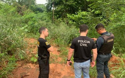 Moto encontrada próximo ao local onde ocorreu homicídio é apreendida na Vila Piloto 