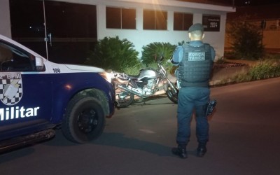 Deu Ruim: Perseguição policial termina com prisão e apreensão de moto 
