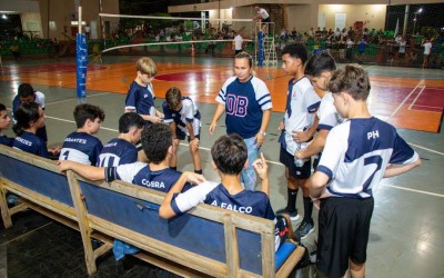 Escola Anglo é campeã do vôlei masculino do JETs Sub-14