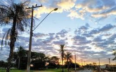 Tempo firme predomina e máxima deve atingir os 35 °C em MS 