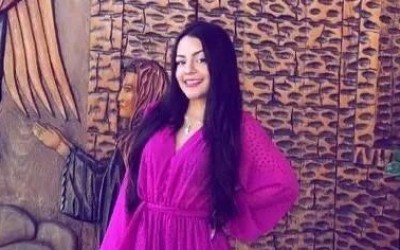 Médica recém-formada morre após colisão em poste 