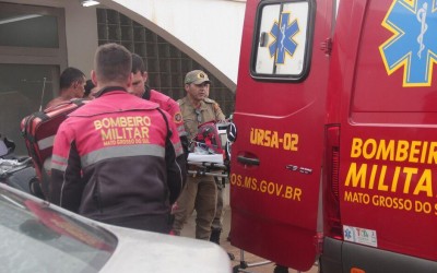 Bebê se afoga em balde e é salvo pelo Corpo de Bombeiros da capital